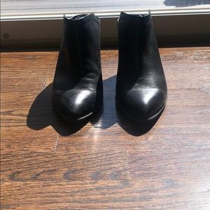 Treasure and Bond Heels